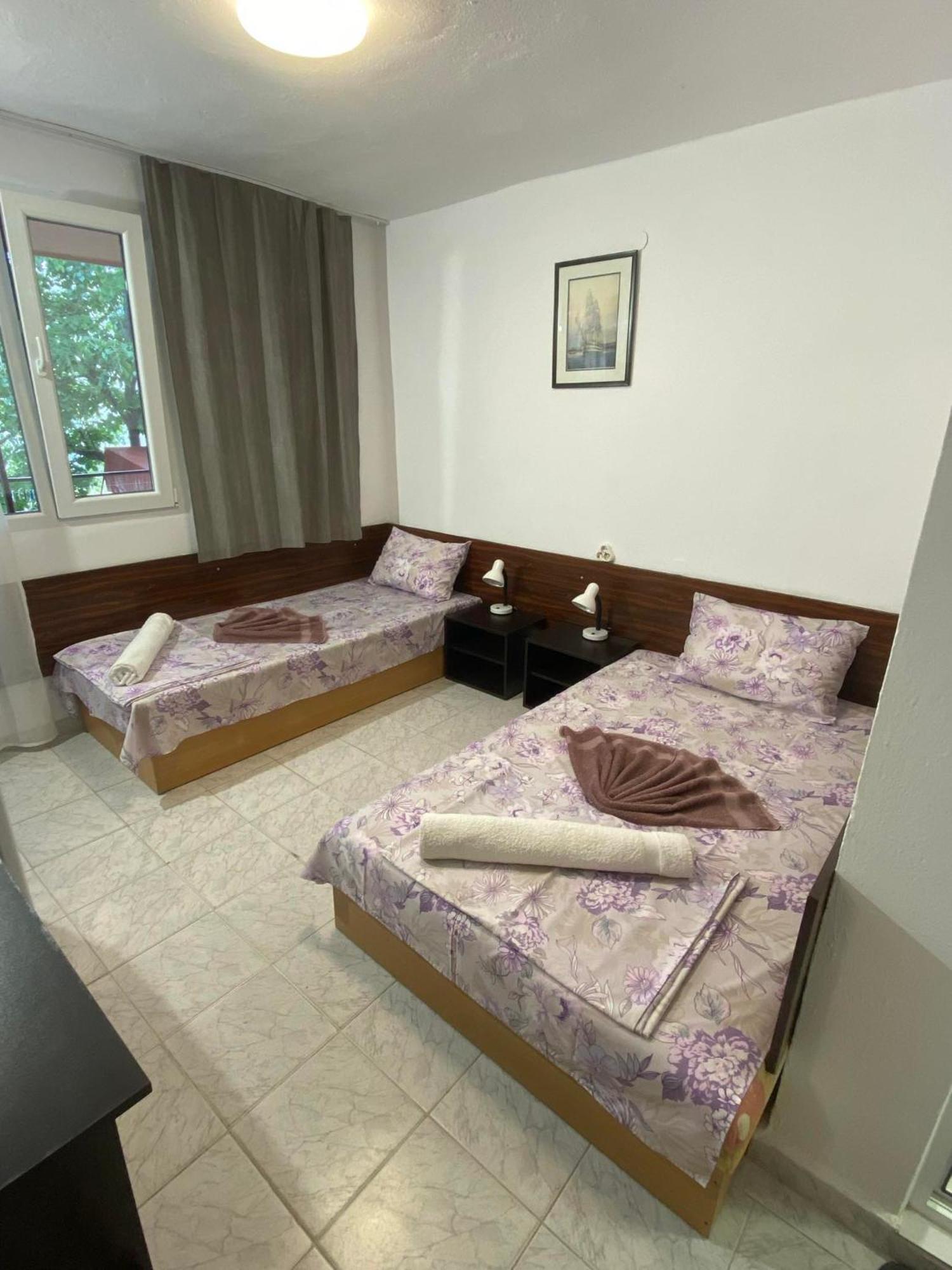 Family Hotel Julian Kranevo Kültér fotó