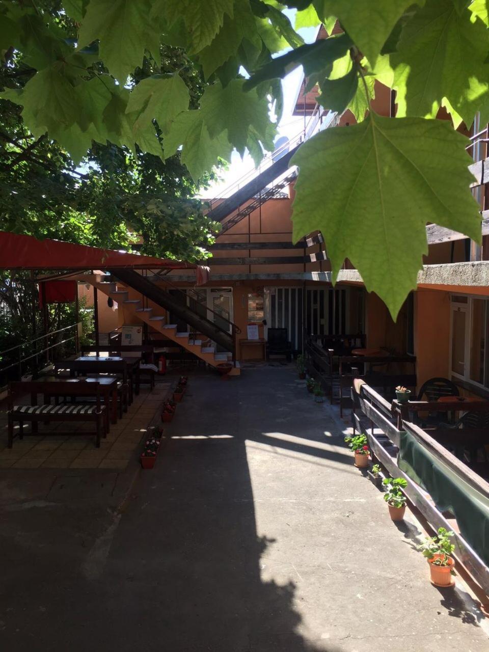 Family Hotel Julian Kranevo Kültér fotó